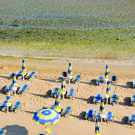 סן מנאיו Hotel Marechiaro - Direttamente Sul Mare מראה חיצוני תמונה