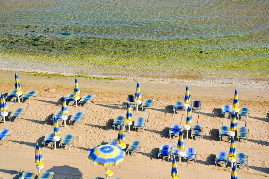 סן מנאיו Hotel Marechiaro - Direttamente Sul Mare מראה חיצוני תמונה