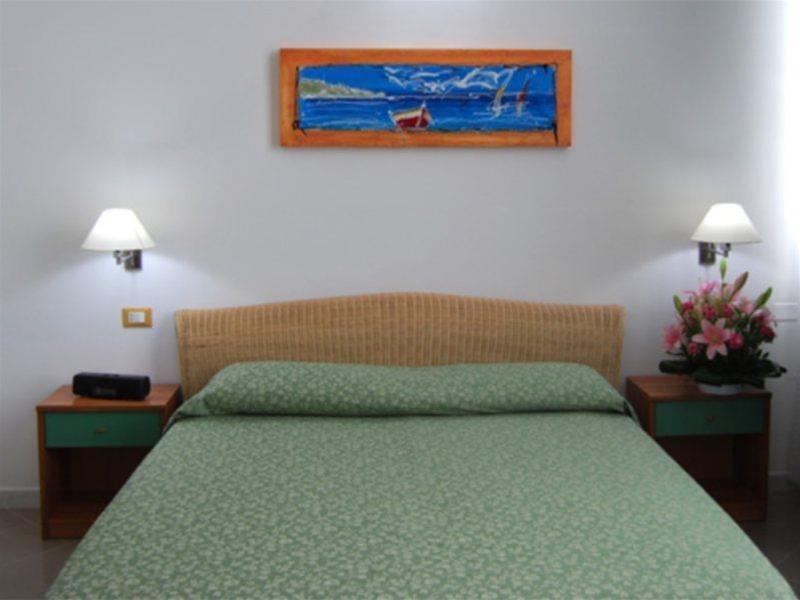 סן מנאיו Hotel Marechiaro - Direttamente Sul Mare מראה חיצוני תמונה